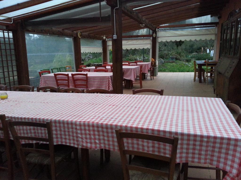 Agriturismo "La Rosa Canina" Bed & Breakfast Lerici Exterior photo